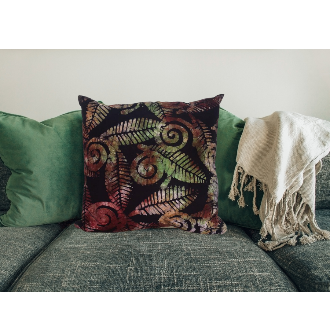The green leaf cushion